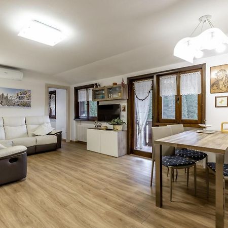Apartmán Des Alpes 2 Canazei Exteriér fotografie